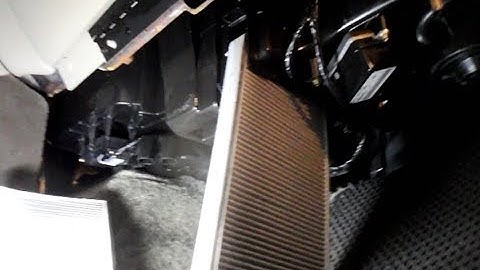 How to replace the cabin filter Cadillac Escalade