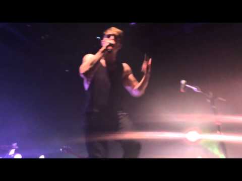 Everywhere I Go Tour: New Politics - Yeah Yeah Yeah (St. Louis, MO 11/12/14)