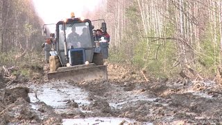 ОТШЕЛЬНИКИ ПОНЕВОЛЕ / Автор: Мелани Бачина