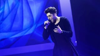 Randi - Ochii ăia verzi. Vezi aici cum cântă Alex Mladin, la prima gală  X Factor! Resimi