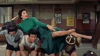 [Cinema Music Scene] It’s Always Fair Weather (1955) – Baby You Knock Me Out