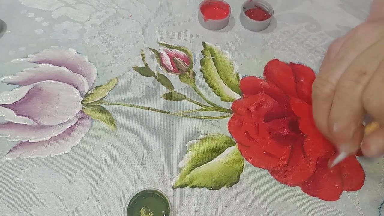 Pintura em tecido, rosas caminho de mesa, 2m, aula passo a passo 😍❤️🌹