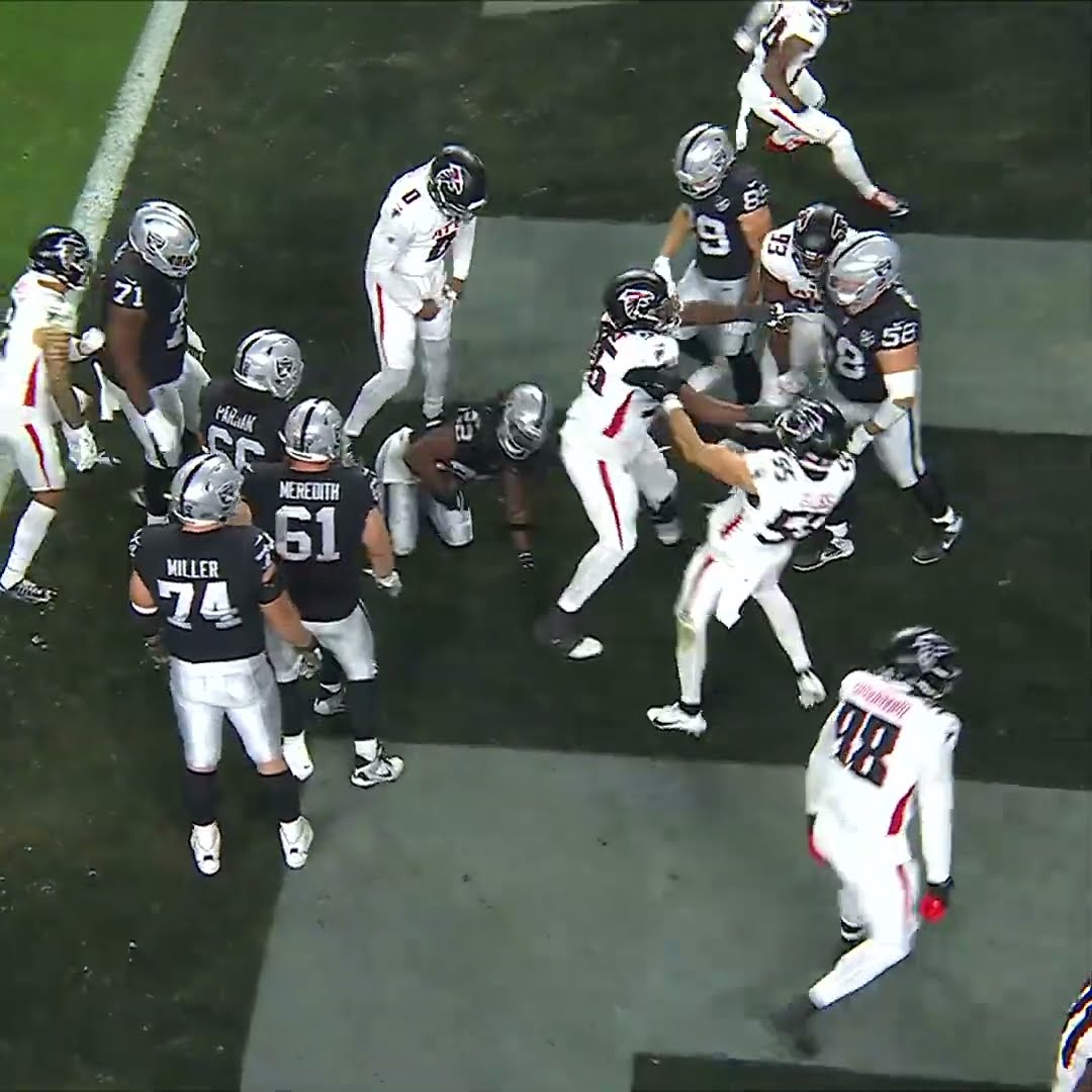Zach Harrison with a Safety vs. Las Vegas Raiders