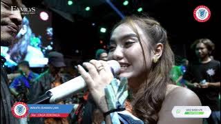 Caca Veronica - Wanita Idaman Lain Live Cover Edisi Lapangan Relis Limo Depok | Iwan Familys