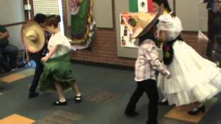 Cinco de Mayo celebration - La raspa