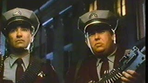 Armed and Dangerous (1986) Trailer『私立ガードマン／全員無責任』予告編