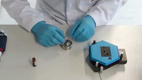 FluidFM Operation -- Loading of the cantilever