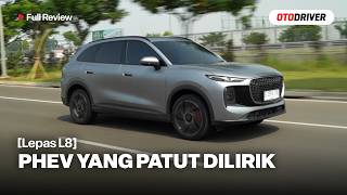 Lepas L8 2026: Mobil Yang Bikin Parkir Jadi Lebih Mudah
SUV dari Lepas ini memang menawarkan berbagai kemudahan untuk pengemudinya. Nah tapi bagaimana dengan rasa berkendaranya? Simak videonya!
Pada video ini reviewer OtoDriver, Nisa Arby, melompat ke balik setir Lepas L8 untuk melihat apa saja yang ditawarkan mobil ini dari berbagai sisi. Tentu saja bukan sekadar data brosur, tapi kami sampaikan pula data pengetesan kami sendiri serta impresi yang dirasakan. Mobil ini juga sudah kami tes sejauh ratusan kilometer untuk menghasilkan impresi yang akurat.
Silakan juga sambangi website kami, www.otodriver.com untuk berita terkini dan paling menarik seputar dunia otomotif. Di sana juga Anda bisa melihat review mobil-mobil terkini yang dilakukan oleh reviewer berpengalaman kami. Selain itu di www.OtoDriver.Com Anda juga dapat melakukan komparasi sendiri antar-merek mobil.
Jangan lupa klik Like bila Anda menyukai video ini, juga isi Comment tentang mobil ini atau kritik untuk perbaikan kami ke depannya. Jangan lupa juga SHARE video ini ke teman-teman Anda yang mungkin sedang membutuhkan informasi mengenai mobil.
Subscribe Channel Youtube kami di https://www.youtube.com/otodriver
Untuk yang memiliki akun FB bisa follow kami di https://www.facebook.com/otodriver dan https://twitter.com/otodriver.
Selamat menyaksikan, semoga menghibur dan membantu Anda menentukan pilihan mobil. Lepas L8 2026: Mobil Yang Bikin Parkir Jadi Lebih Mudah