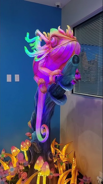 CHAMELEON ART CHANGING COLORS - YouTube