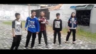 Movie Parody - Crows Zero