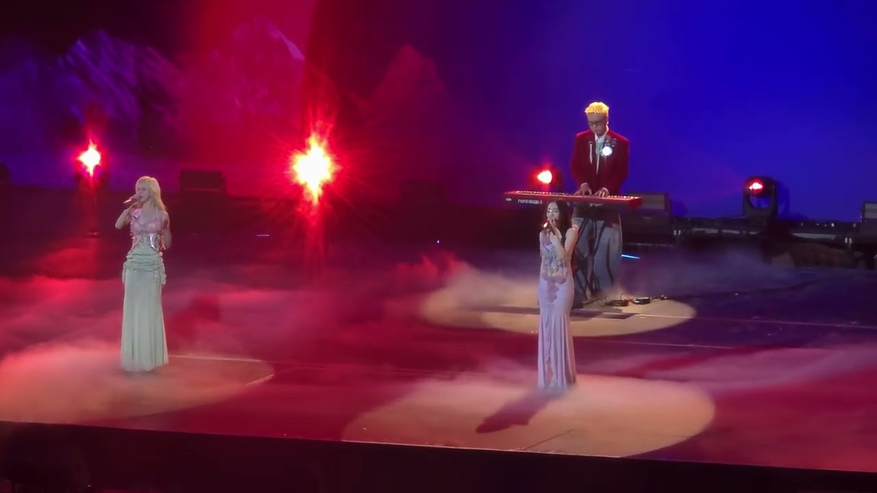 250802 4EVExLUSS (Aheye, Hannah) - คำอธิษฐานด้วยน้ำตา + มหันตภัย @XOXO MULTIVERSE CONCERT