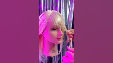 This way of getting yourself flawless curtain bangs will blow your mind!