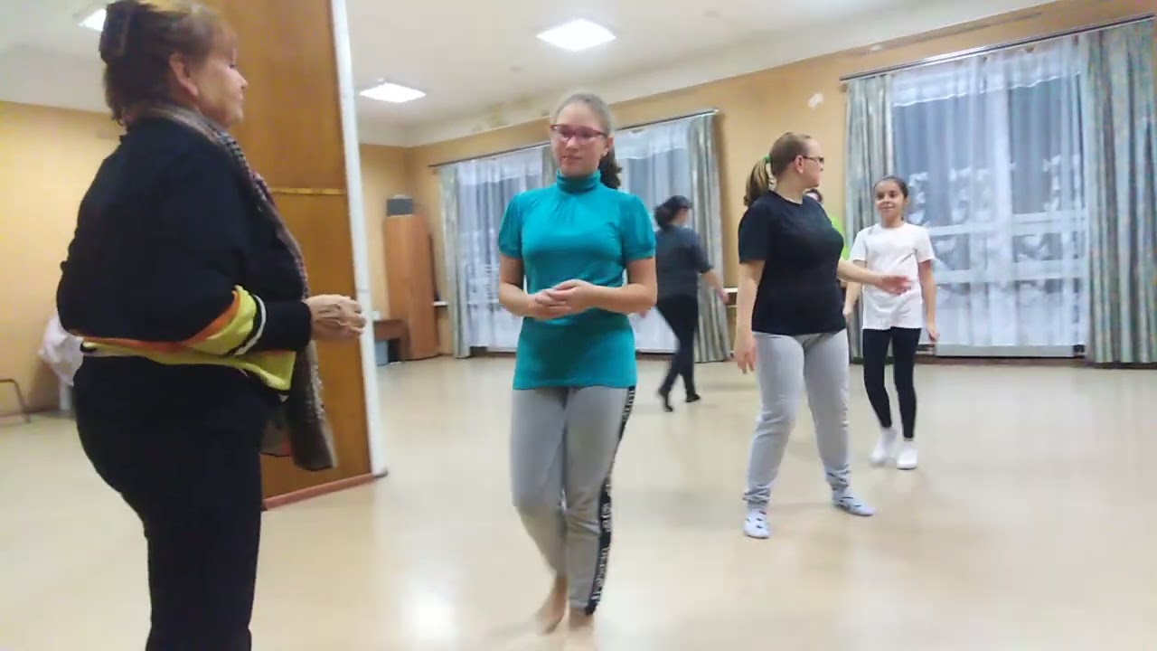 Анна Ларчева. Индийский танец. Социальный клуб "Гармония" в ДК "Сатурн ...