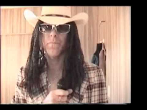 The Munchie Song auf YouTube ansehen The Munchie Song auf YouTube ansehen