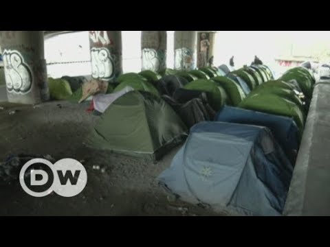 France to step up expulsions with new asylum laws | DW English