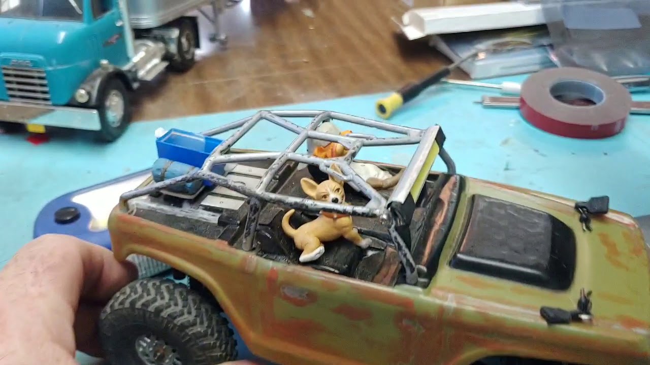 Made a LED light bar for the scx24 Deadbolt out of a free Harbor