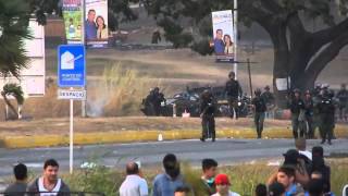 Represion militar contra estudiantes desarmados 1 San Diego 200214