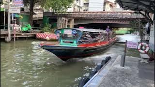 Bangkok’s Khlong Saen Saep Boat (Golden Mount Line) Canal Taxi
