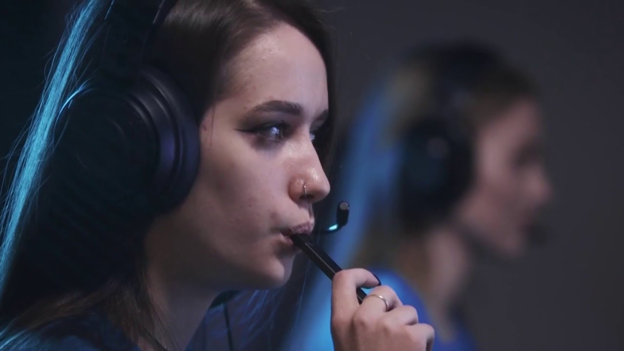 Texas schools cracking down on vaping - YouTube