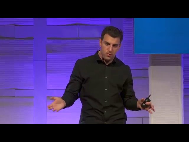 The AirBNB Story No One Believed   by Brian Chesky
