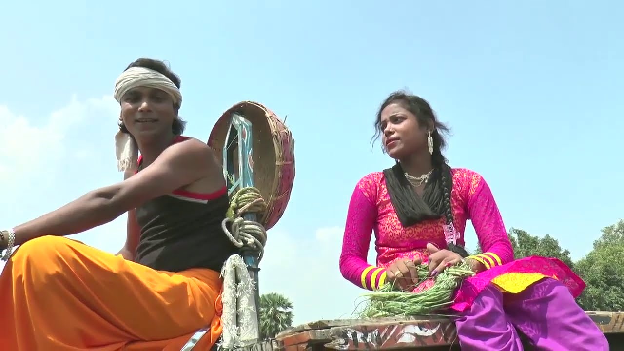 Malai Marke video song Binod Bindas & priyanka panday