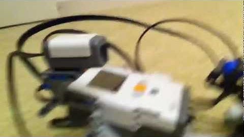 Mindstorm Battle: Robogator vs Shooterbot