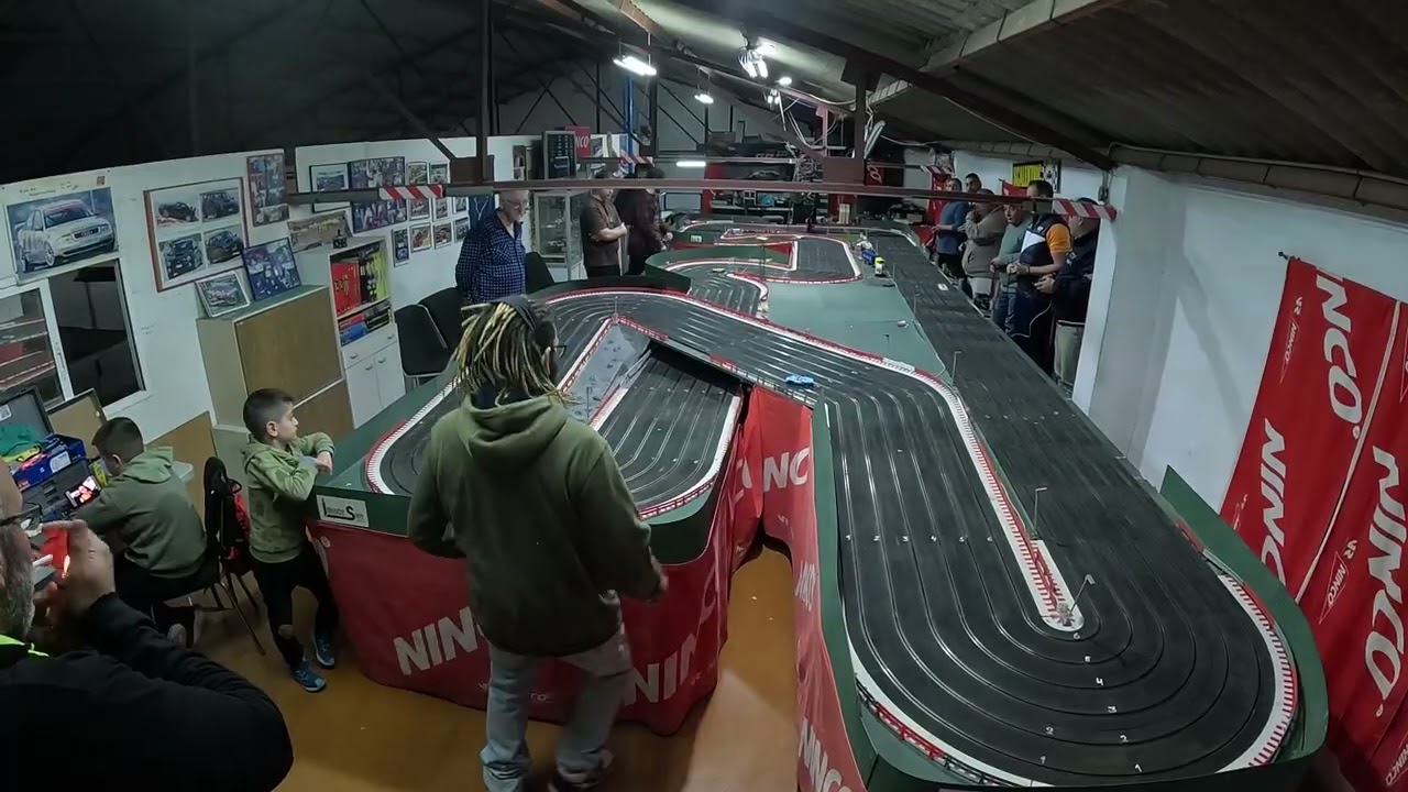 CARRERA DE CLÁSICOS EN SLOT AXARTEAM EL 21 02 2026 7 PARTE