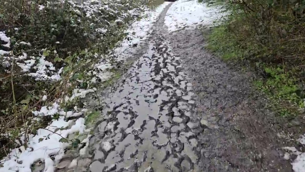 8K some snow by M5 motorway 2nd of March 2024