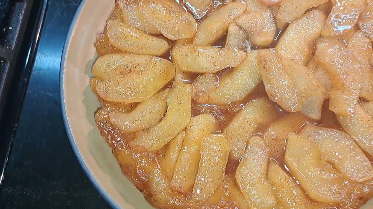 Перевернутый яблочный торт