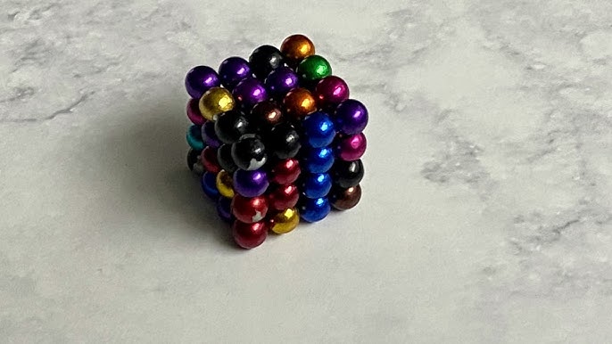 Magnetic balls, so many shapes and tricks