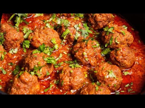 Video: Mapishi Rahisi Ya Kebabs Ladha Na Mchuzi Wa Kushangaza
