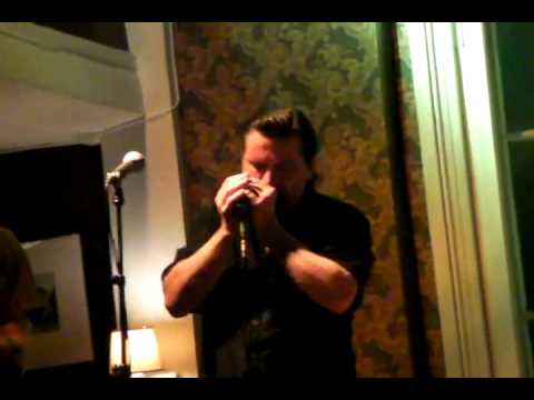 Download video trixiia all over you (live) ronneby café & matsal ...