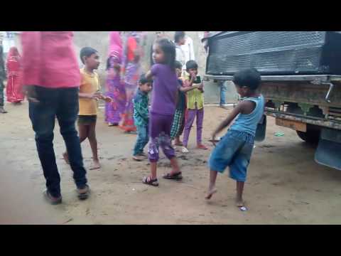 funny-dance-on-dj-by-kids..indian-kids-funny-dance