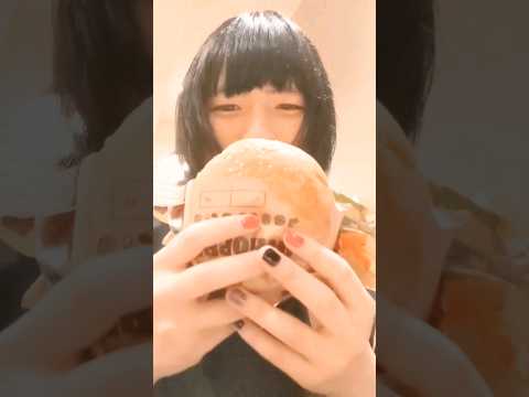 初めてバーガーキングを食べる田舎生まれ成人男性 #shorts