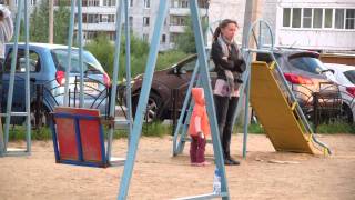 2011-08-04 19:48 Настя, качели, котёнок, горка, Света 2011-08-04 19:48 Настя, качели, котёнок, горка, Света