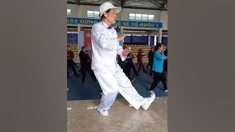 tập huấn múa dưỡng sinh thái cực quyền 24 thể 175 động tác người cao tuổi huyện Quỳnh Lưu - Nghệ An