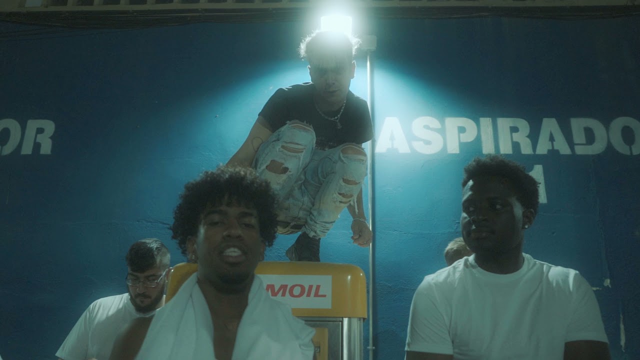 在 YouTube 上观看 ESBABYFACE - A 3 CON 6 (Dir. Por: @lowbatteryboyz ) 在 YouTube 上观看 ESBABYFACE - A 3 CON 6 (Dir. Por: @lowbatteryboyz )