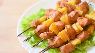 Шашлык из курицы с ананасами в духовке / Kebabs of chicken in the oven Шашлык из курицы с ананасами в духовке / Kebabs of chicken in the oven