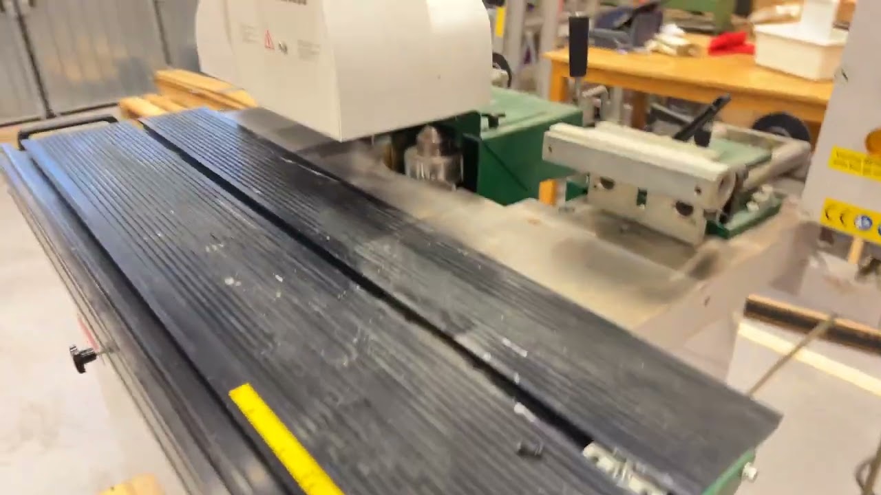 Vertikalfräs Moretens MF30