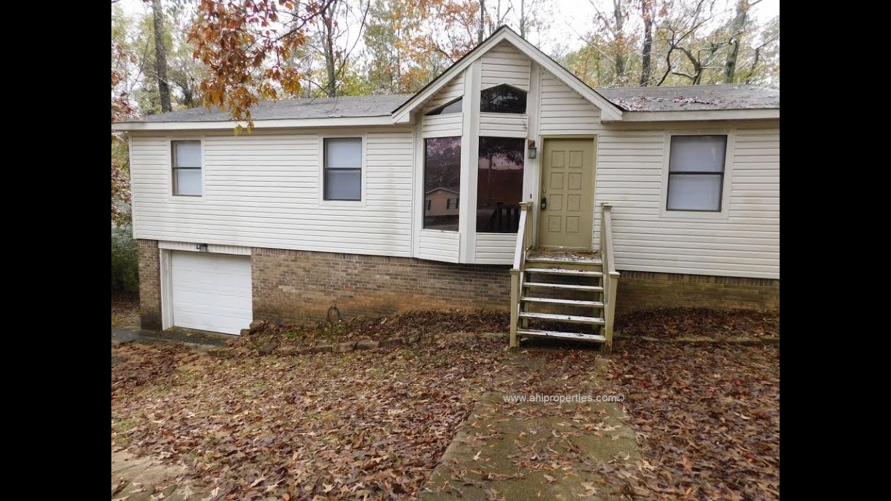 Birmingham Rental Houses 3BR/25BA by Birmingham Property Management