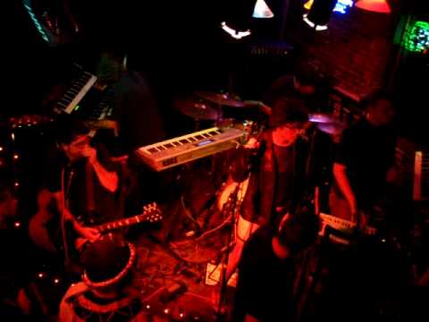 Halo8 - Mr Self Destruct - YouTube