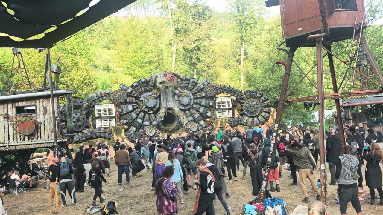 DLW vs DIGITAL DREAM live at masters of puppets festival 2025