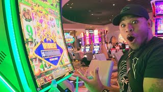 I Hit A Jackpot My 1st Time Gambling At Caesars Palace!! screenshot 2