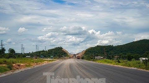 NGẮM DIỆN MẠO MỚI CỦA CAO TỐC VĨNH HẢO-PHAN THIẾT GẦN 11.000 TỶ ĐỒNG ĐANG DẦN VỀ ĐÍCH