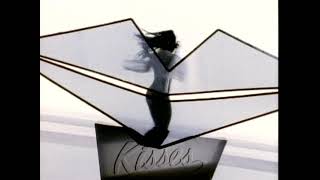 Hi-Five - I Like the Way (The Kissing Game)