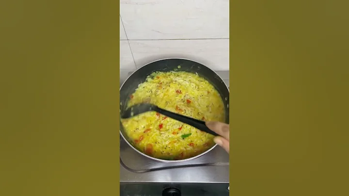 Restaurant jaisi Dal Khichdi #shorts #ashortaday #youtubeshorts #food #comfortfood #khichdi