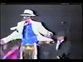 Michael Jackson - Falls (Error en la Inclinacion)
