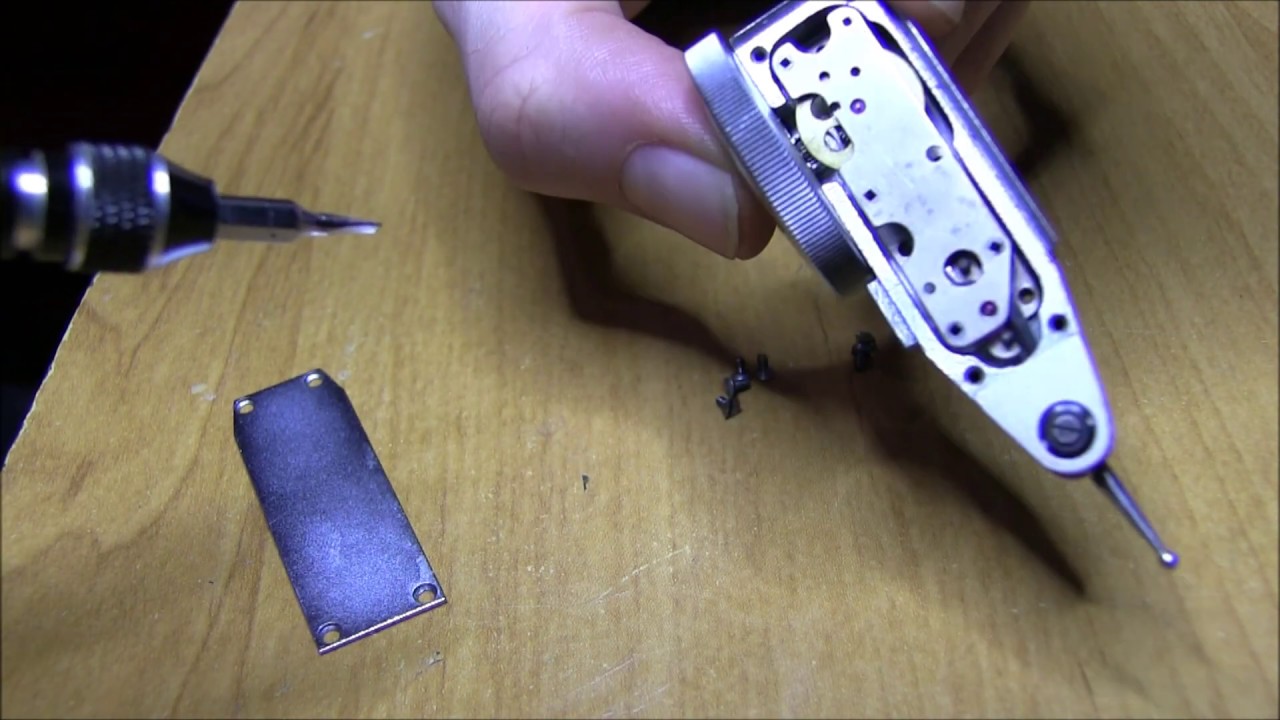 DIATEST pulpitas czujnik zegarowy uchylny dźwigienkowy - co ma w środku