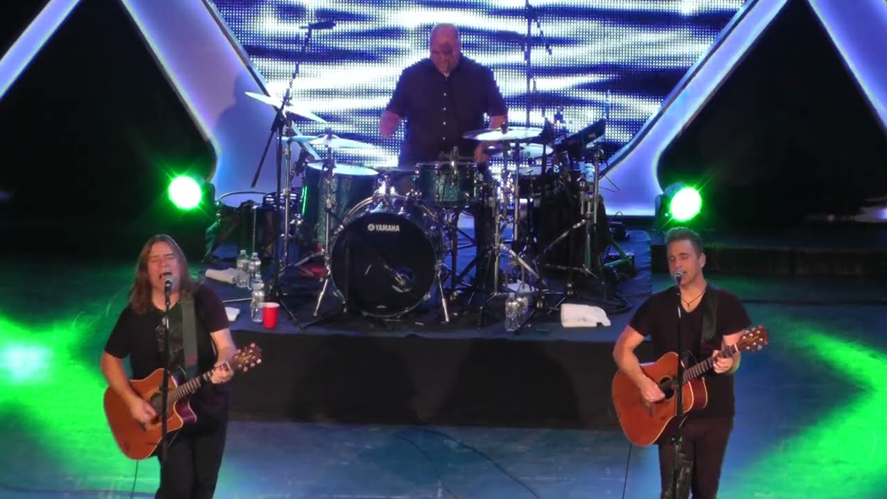 Great Big Sea "Consequence Free" live 11/21/13 Northampton, MA - XX Tour - w