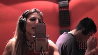 Video thumbnail of "Marianba - Shake it off - Gran hermano 2015"